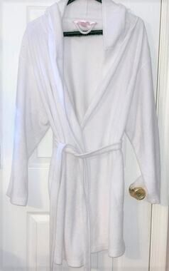 Victoria's Secret  Terry Cloth Robe m/l